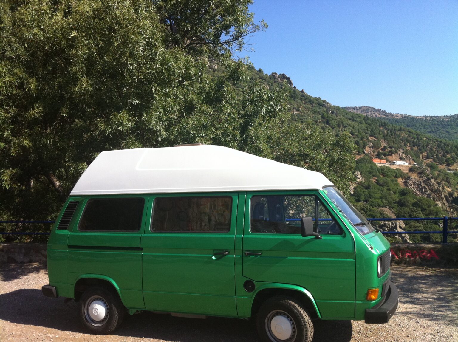 Mantenimiento de neumáticos y suspensiones de autocaravanas